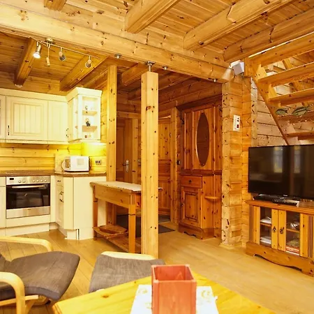 Holiday home Uriges Ferienhaus, Ruhige Lage Dicht Am Strand, Kamin - Ferienhaus Ostseeperle Baabe