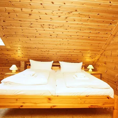 Holiday home Uriges Ferienhaus, Ruhige Lage Dicht Am Strand, Kamin - Ferienhaus Ostseeperle Baabe